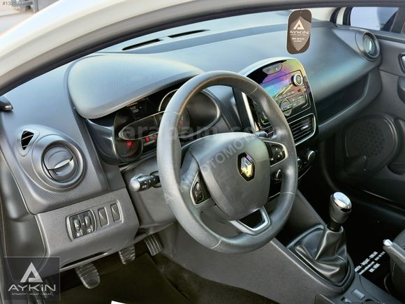 Boyasız Renault Clio 1.5 dCi Joy Hız Sabitleme Park Sensörü