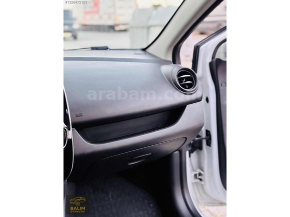 2017 MODEL 140 ORJ KM'DE MAKYAJLI 1.5 DCİ CLİO 4 K.K 12 TAKSİT