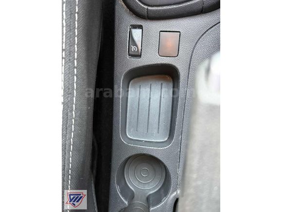 HATASIZ CLIO JOY 1.5 DCİ MAKYAJLI KASA