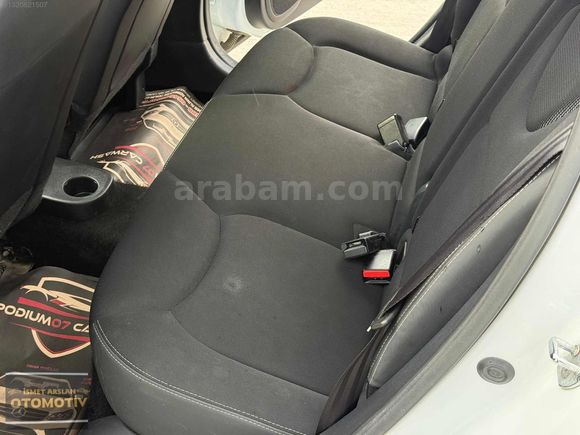 2019 HATASIZ BOYASIZ HASAR KAYITSIZ RENAULT CLİO 1.5 DCİ JOJ