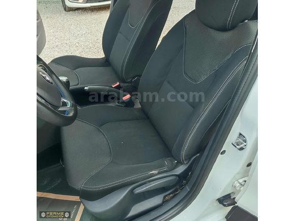 FERME'DEN 2019 CLİO 1.5 DCİ JOY 159.500 KM