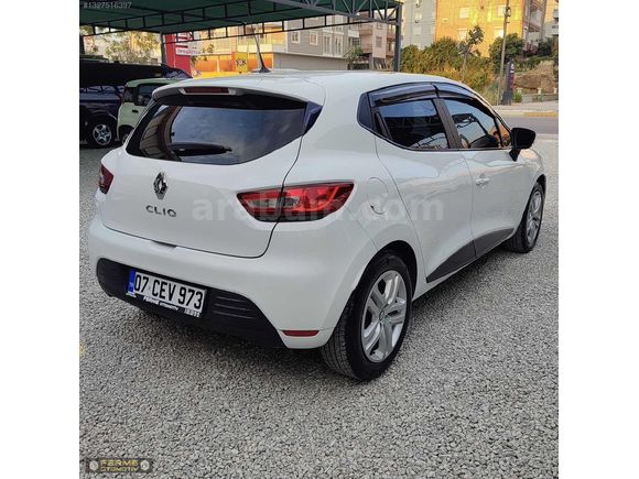 FERME'DEN 2019 CLİO 1.5 DCİ JOY 159.500 KM