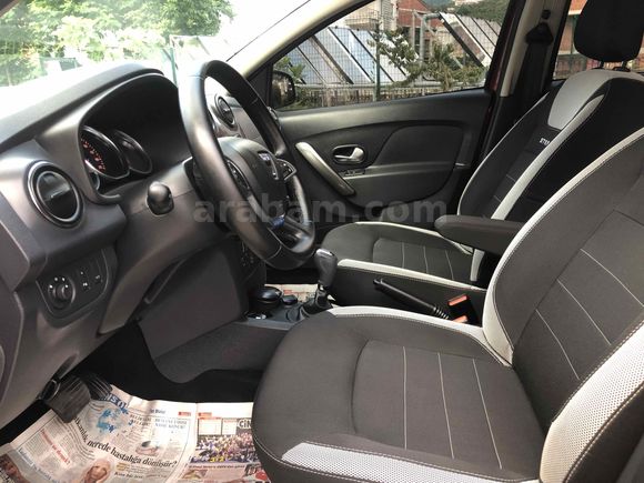 Dacia Sandero Stepway 0.9 TCe Easy-R Otomatik