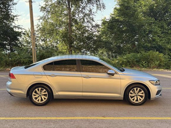 PREMIUM CARS DÜŞÜK KM PASSAT