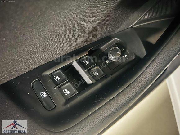 GALLERY UÇAR'dan-BOYASIZ-HATASIZ-2021-VW-PASSAT-İMPRESSİON-150HP