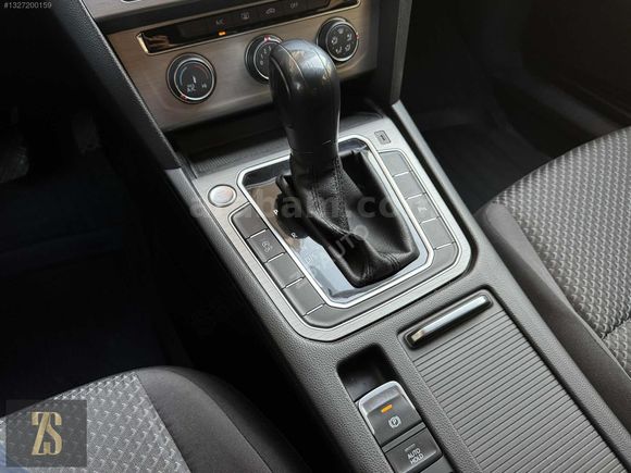 ZS AUTO'DAN 2021 MODEL/HATASIZ/BOYASIZ/YENİ LOGO 1.5 PASSAT