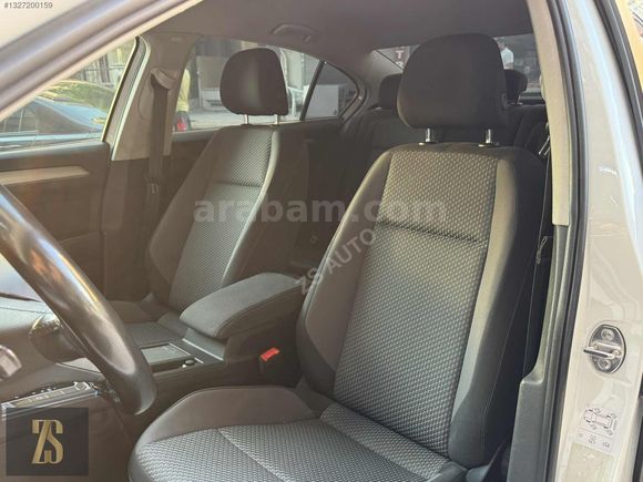 ZS AUTO'DAN 2021 MODEL/HATASIZ/BOYASIZ/YENİ LOGO 1.5 PASSAT