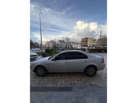 Ford Mondeo 2.0 Trend 2001 Model Adıyaman