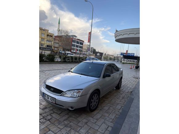 Ford Mondeo 2.0 Trend 2001 Model Adıyaman