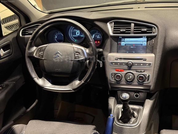2015 CITROEN C4 CONFORT PLUS MANUEL DİZEL K.K 12 TAKSİT