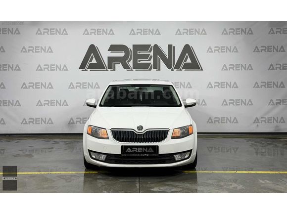 ARENA'DAN DEĞİŞENSİZ 2P BOYALI OCTAVİA 1.6 DSG