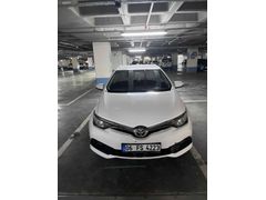 Sahibinden Toyota Auris 1.33 Life 2015 Model 