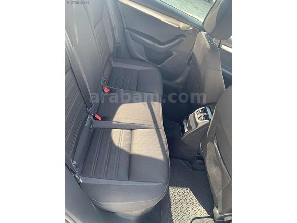 2019 model Skoda Octavia 328 bin km Dizel Otomatik