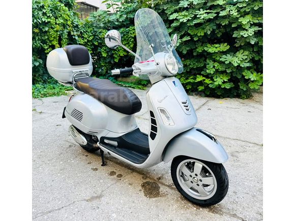 AKSESUARLI VESPA GTS 250