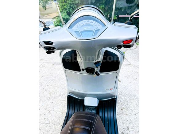 AKSESUARLI VESPA GTS 250