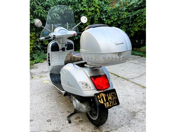 AKSESUARLI VESPA GTS 250
