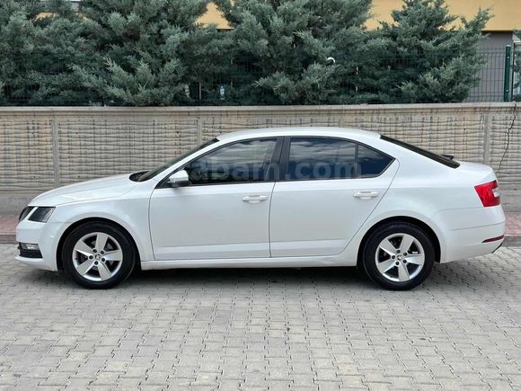 SKODA OCTAVIA TDİ OPTİMAL 197 BİNDE DEĞİŞENSİZ