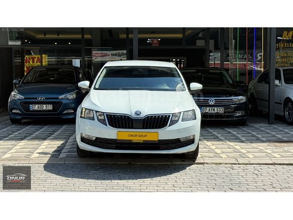 ONUR`DAN 2019 TEMİZ DEĞİŞENSİZ SKODA OCTAVİA