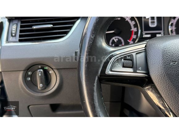 ONUR`DAN 2019 TEMİZ DEĞİŞENSİZ SKODA OCTAVİA