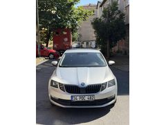DÜŞÜK KM TEMİZ SKODA OCTAVİA K.KART GEÇERLİDİR