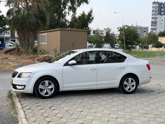 Skoda octavia 1.6 TDİ KM 104.000