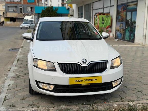 Skoda octavia 1.6 TDİ KM 104.000