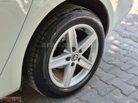 2019 MODEL HATASIZ SERVİS BAKIMLI TERTEMİZ OTOMOTİK DSG