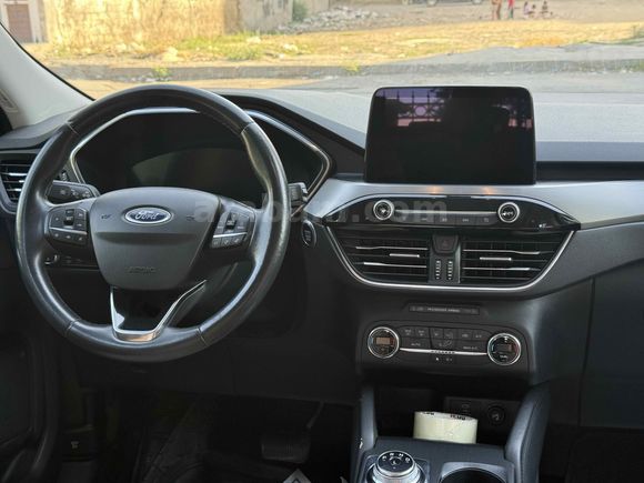 Galeriden Ford Kuga 1.5 EcoBlue Titanium 2020 Model Şırnak