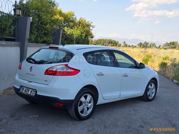 2011 model Renault Megane 1.5DCI Otomatik hatasız boyasız