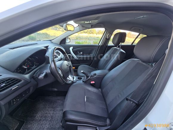 2011 model Renault Megane 1.5DCI Otomatik hatasız boyasız