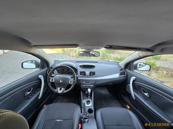 2011 model Renault Megane 1.5DCI Otomatik hatasız boyasız