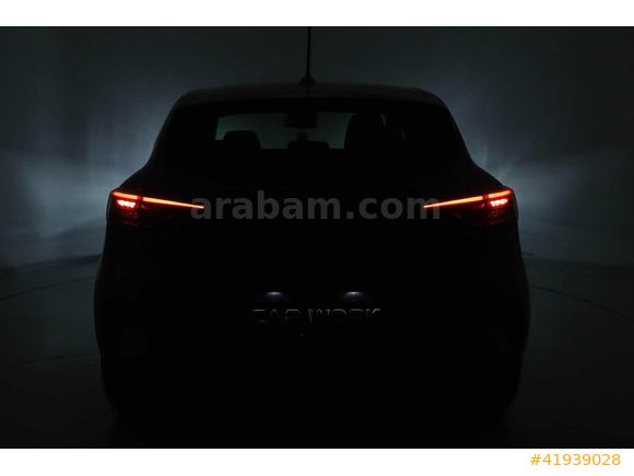 K.KARTINA 12 AY TAKSİT 2025 31.000 KM 1.0 TCE EVOLUTION CLİO