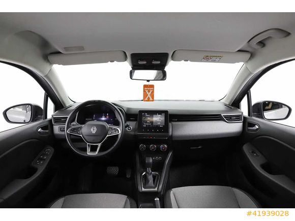 K.KARTINA 12 AY TAKSİT 2025 31.000 KM 1.0 TCE EVOLUTION CLİO