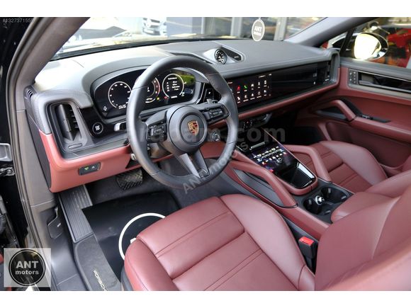 BAYİ 2025 PORSCHE CAYENNE COUPE 30 BLACK EDITION+AKS+CHRONO+BOSE