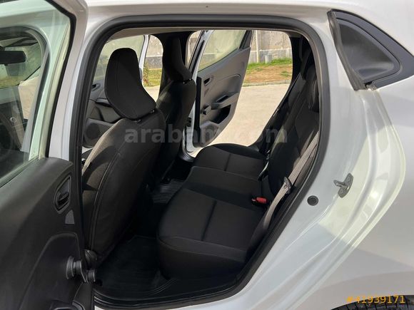 89 BİNDE BOYASIZ 2023 CLİO JOY OTOMATİK 1.0 TCE