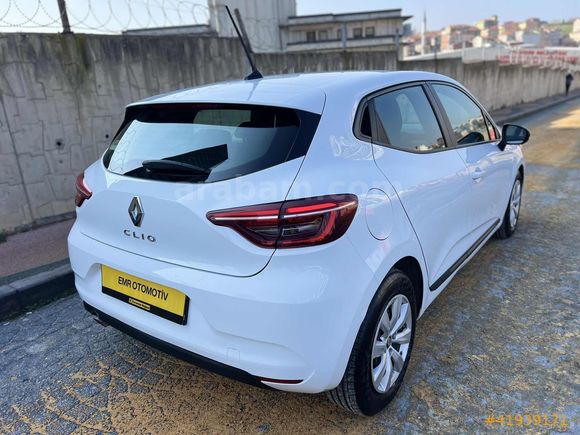 89 BİNDE BOYASIZ 2023 CLİO JOY OTOMATİK 1.0 TCE