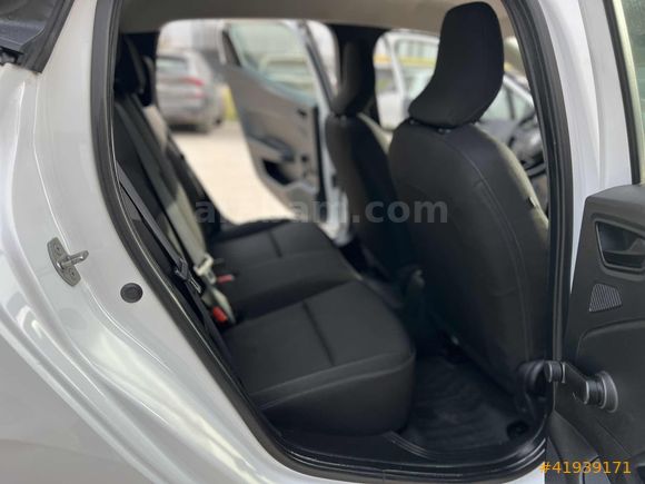 89 BİNDE BOYASIZ 2023 CLİO JOY OTOMATİK 1.0 TCE