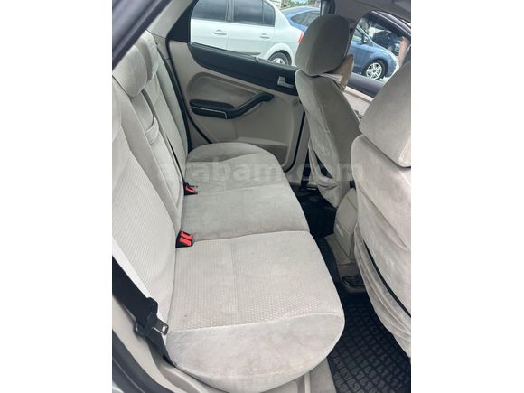 Sahibinden Ford Focus 1.6 Ghia 2006 Model