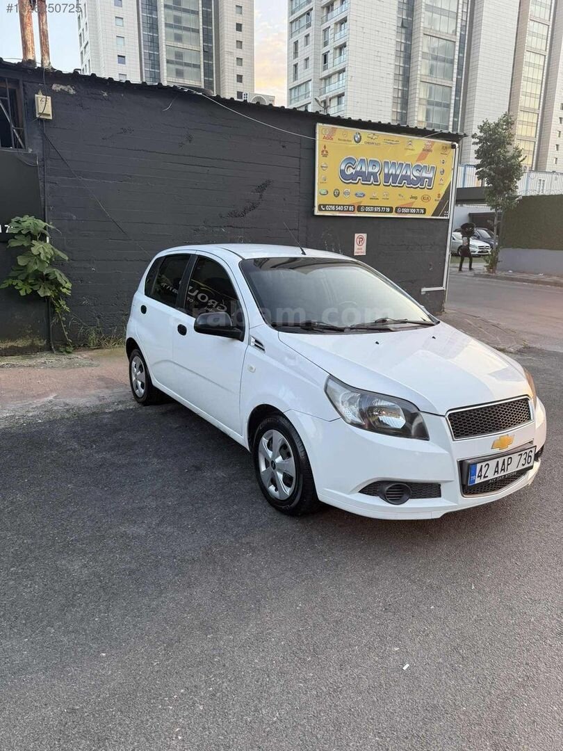 Galeriden Chevrolet Aveo 1.2 LS 2011 Model Samsun 200.000 km Beyaz 2