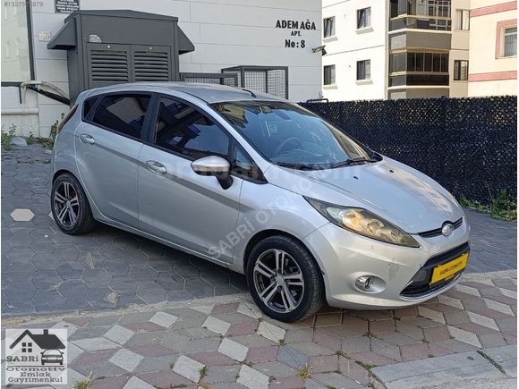 2011 FİESTA 1.4 TDCİ BAKIMLI ARAÇ