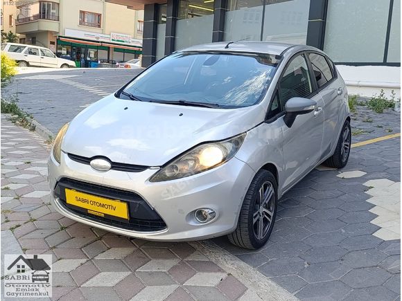 2011 FİESTA 1.4 TDCİ BAKIMLI ARAÇ