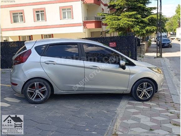 2011 FİESTA 1.4 TDCİ BAKIMLI ARAÇ