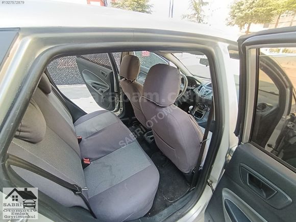 2011 FİESTA 1.4 TDCİ BAKIMLI ARAÇ