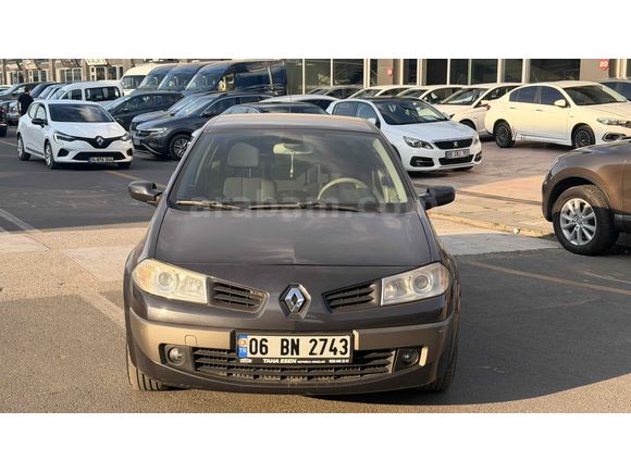 2008-İLK ELDEN 85.000 KMDE PRİVİLEGE MEGANE