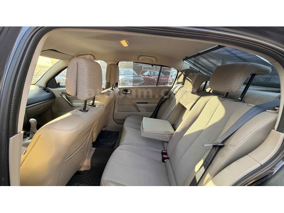 2008-İLK ELDEN 85.000 KMDE PRİVİLEGE MEGANE