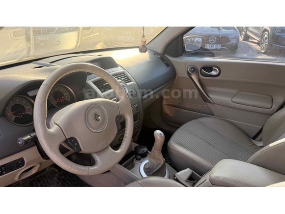 2008-İLK ELDEN 85.000 KMDE PRİVİLEGE MEGANE