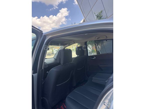 Sahibinden Renault Megane 1.5 dCi Dynamique 2006 Model 