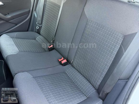 YAKAR AUTO'DAN DEĞİŞENSİZ POLO