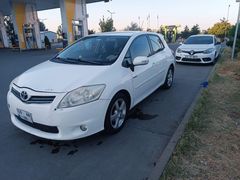 Sahibinden Toyota Auris 1.4 D-4D Comfort Extra 2011 Model