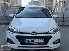 2018 i20 1,4MPİ STYLE DEGİŞENSİZ OTOMATİK GERİ GÖRÜŞ CAR PLAY